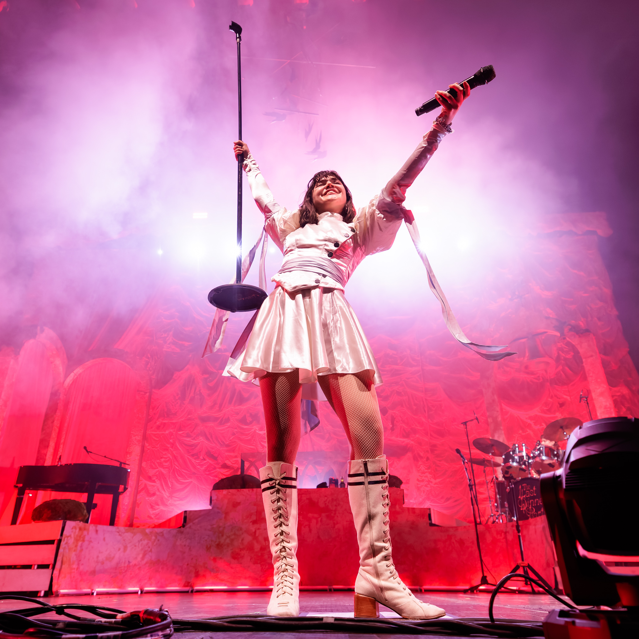 Before Stage Fix — harsh backlight, heavy color cast